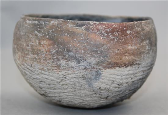 An early Persian Empire pottery bowl, Iraq c.2000 BC, 13.5cm